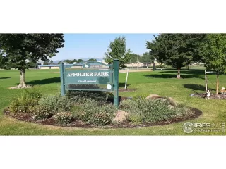 Photo #1: 990701 Listing