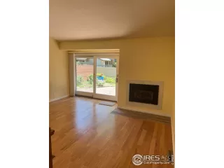 Photo #3: 990707 Listing