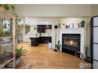 Photo #4: 990736 Listing 