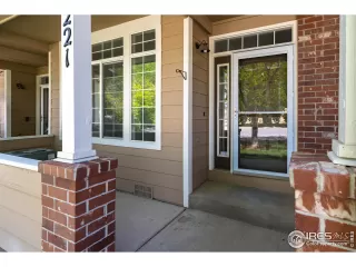Photo #1: 990750 Listing