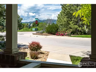 Photo #2: 990750 Listing