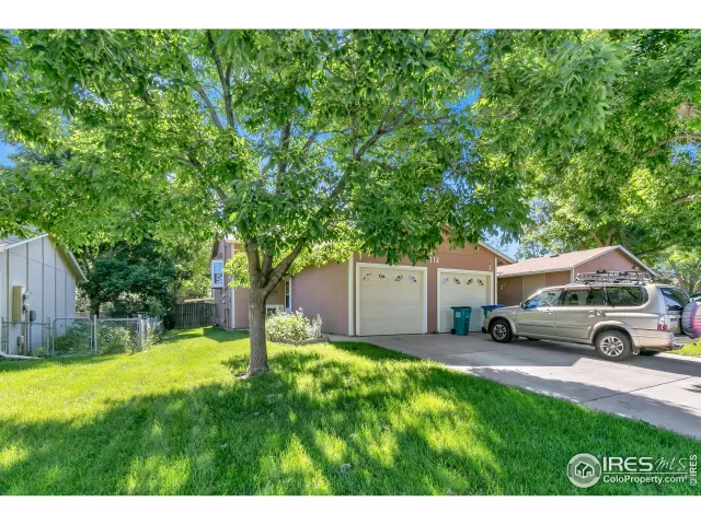 MLS: 990832 Condo For Sale