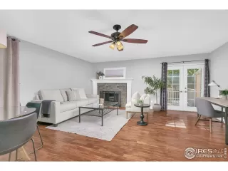 Photo #4: 990832 Listing