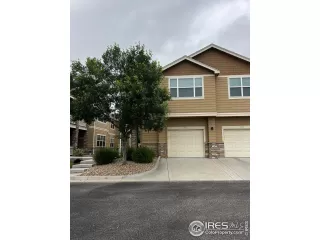 Photo #3: 990843 Listing