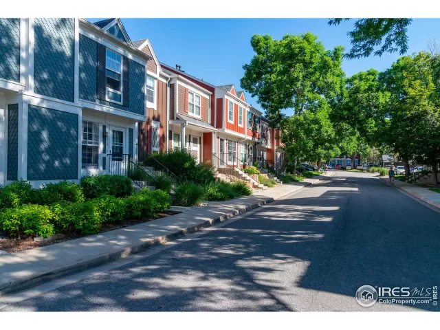 MLS: 990903 Condo For Sale