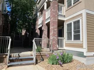 Photo #1: 990924 Listing