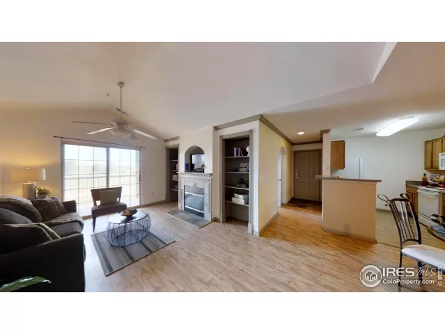 MLS: 990970 Condo For Sale