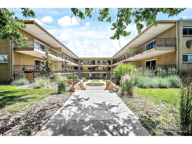 MLS: 990985 Condo For Sale