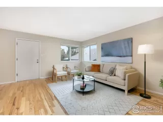 Photo #1: 991002 Listing 