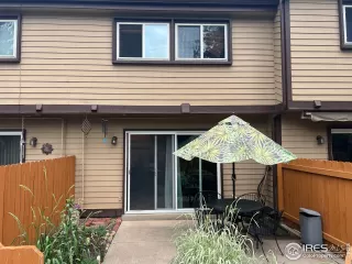 Photo #2: 991040 Listing