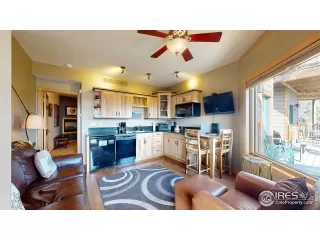 Photo #3: 991083 Listing