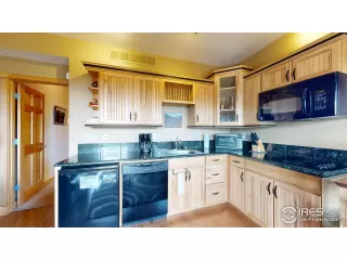 Photo #4: 991083 Listing