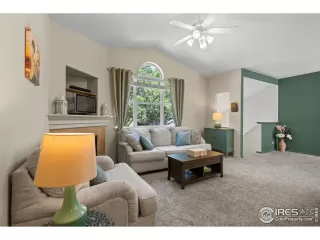 Photo #4: 991130 Listing