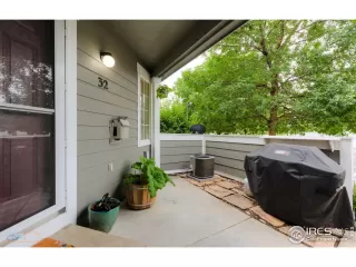 Photo #6: 991187 Listing