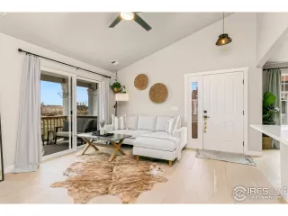 Photo #1: 991234 Listing