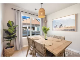 Photo #6: 991234 Listing