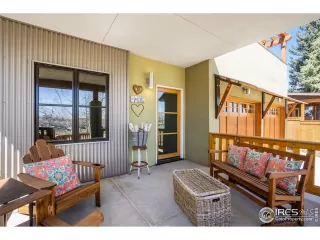 Photo #1: 991316 Listing