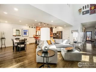 Photo #5: 991316 Listing