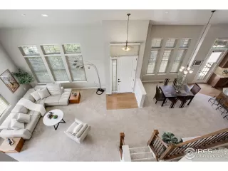 Photo #5: 991327 Listing