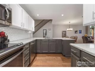 Photo #1: 991329 Listing