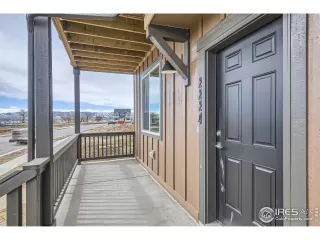 Photo #2: 991400 Listing