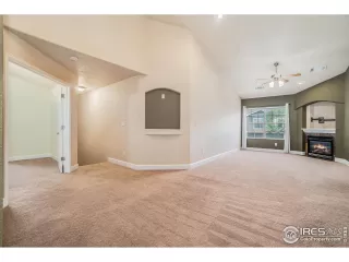 Photo #4: 991413 Listing