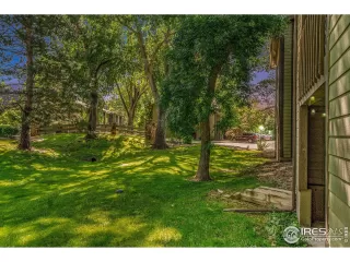 Photo #2: 991425 Listing