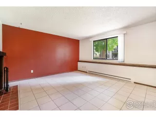 Photo #5: 991425 Listing