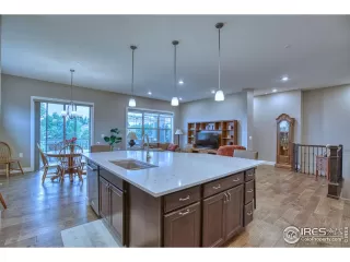 Photo #6: 991506 Listing 