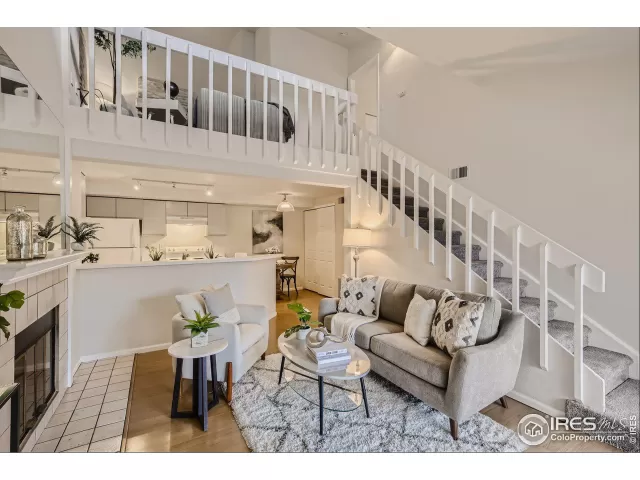 MLS: 991520 Condo For Sale