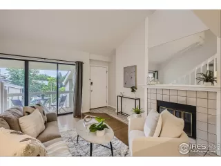 Photo #4: 991520 Listing