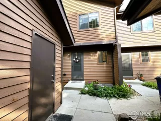 Photo #1: 991588 Listing
