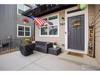 Photo #2: 991589 Listing