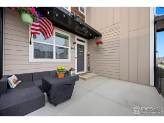 Photo #3: 991589 Listing