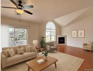 Photo #4: 9916049 Listing 