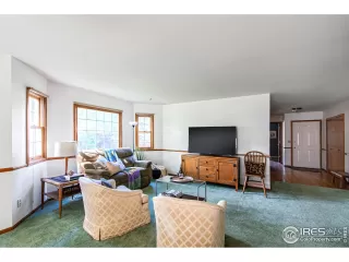 Photo #5: 991625 Listing