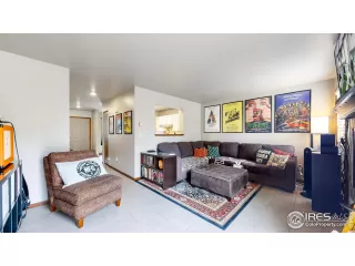 Photo #4: 991653 Listing