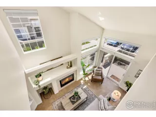 Photo #3: 991659 Listing