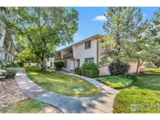 Photo #1: 991686 Listing