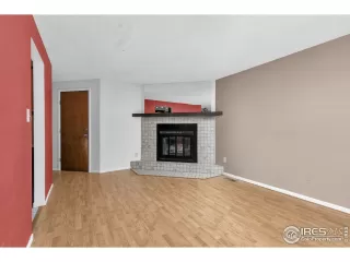 Photo #4: 991686 Listing