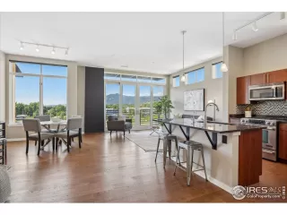 Photo #2: 991760 Listing 