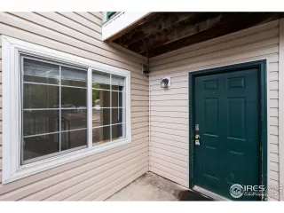 Photo #2: 991846 Listing