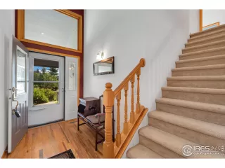 Photo #6: 991855 Listing