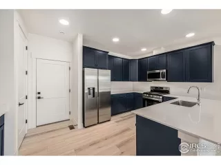 Photo #3: 991872 Listing 