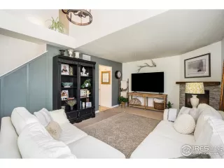 Photo #3: 991886 Listing 