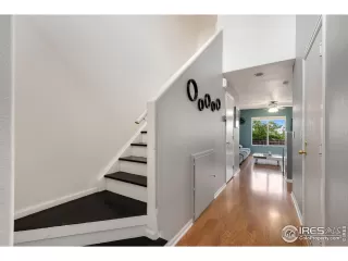 Photo #1: 991921 Listing 