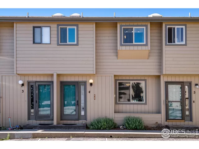 MLS: 991933 Condo For Sale