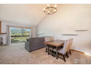 Photo #4: 991933 Listing