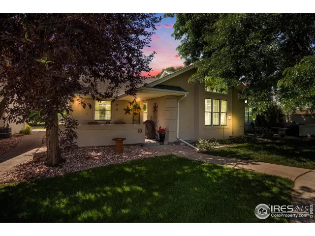 MLS: 992145 Condo For Sale