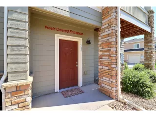 Photo #5: 992168 Listing